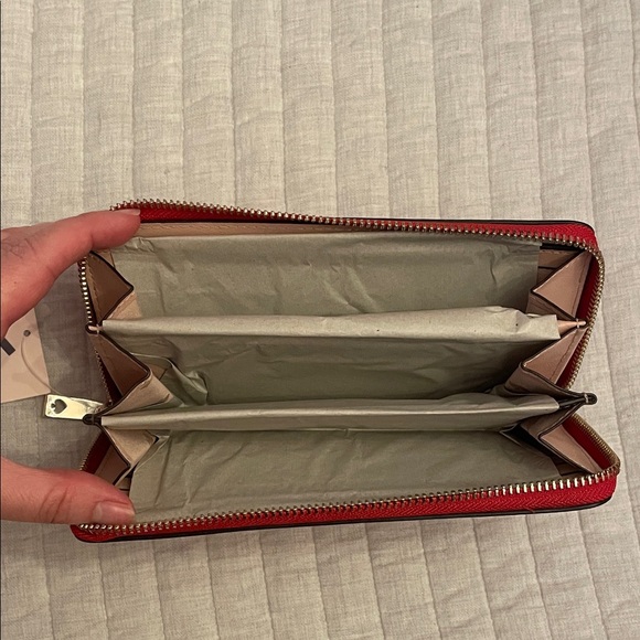 Kate Spade Scalloped Red Wallet - Picture 3 of 5